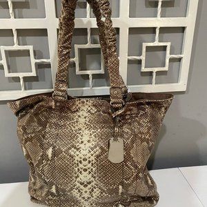 Furla leather shoulder bag